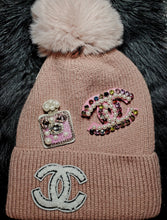 Load image into Gallery viewer, Tobbagans & Beanies