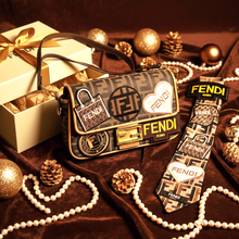 Load image into Gallery viewer, Brown shoulder bag
