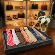 Load image into Gallery viewer, Diva Tie set #3
