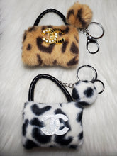 Load image into Gallery viewer, Animal Print Keychains
