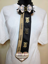 Load image into Gallery viewer, Diva Tie - blk &amp; plaid
