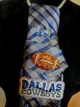 Load image into Gallery viewer, Diva Tie - Cowboys
