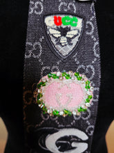 Load image into Gallery viewer, Black and pink diva tie
