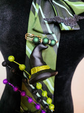 Load image into Gallery viewer, Green Halloween diva tie

