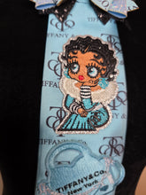 Load image into Gallery viewer, Teal Diva Tie
