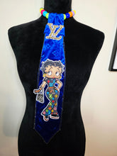 Load image into Gallery viewer, Blue velvet diva tie

