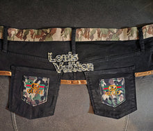 Load image into Gallery viewer, Custom belt for Stacy
