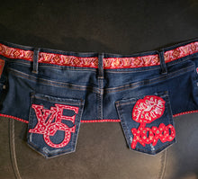 Load image into Gallery viewer, Custom belt for Sharon
