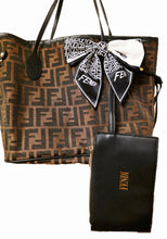 Load image into Gallery viewer, Brown &amp; Black shoulder bag
