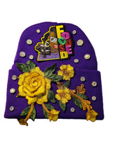Load image into Gallery viewer, Purple and Yellow beanie and gloves
