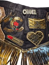 Load image into Gallery viewer, Blk and gold belt
