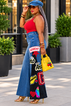 Load image into Gallery viewer, Jeans with patches
