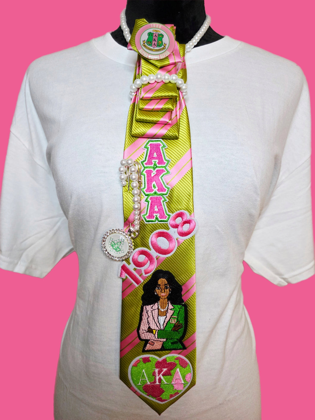 AKA Diva Tie