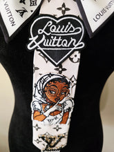 Load image into Gallery viewer, Blk and wht diva tie
