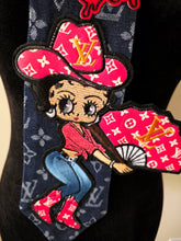 Load image into Gallery viewer, Denim &amp; red diva tie
