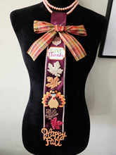 Load image into Gallery viewer, Autumn diva tie
