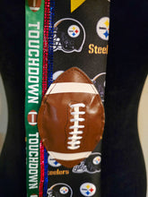 Load image into Gallery viewer, Steelers Diva Tie
