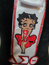 Load image into Gallery viewer, DST Diva Tie
